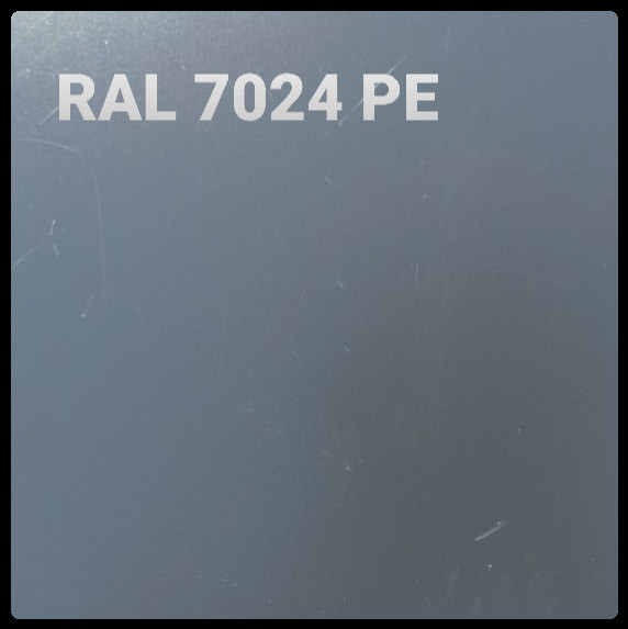 Гладкий лист RAL 7024 PE - 0,7 мм